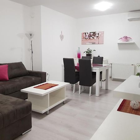 Apartment Gea 18 Novi Sad Phòng bức ảnh