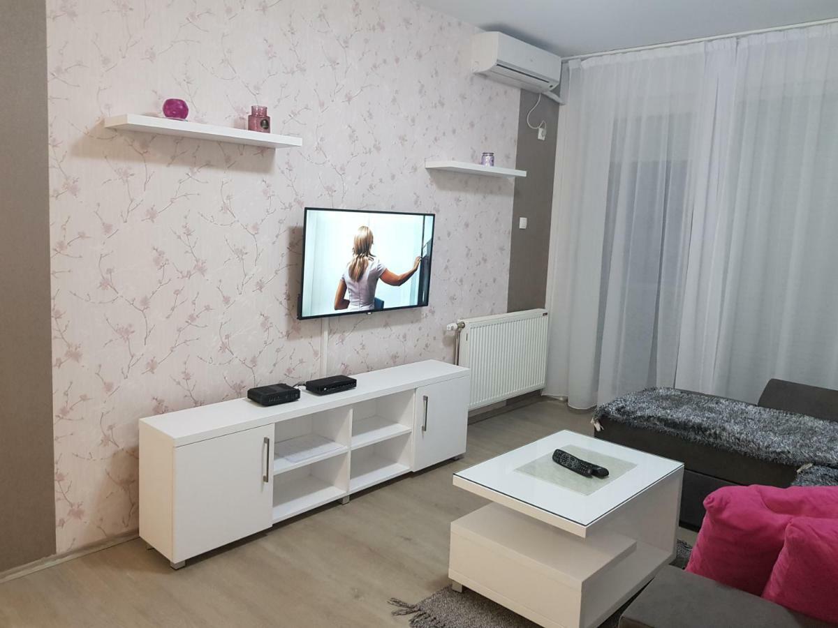 Apartment Gea 18 Novi Sad Ngoại thất bức ảnh