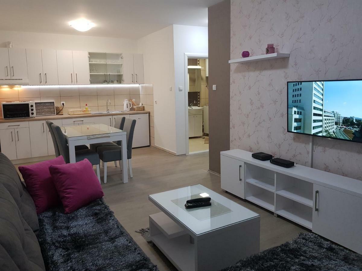 Apartment Gea 18 Novi Sad Ngoại thất bức ảnh