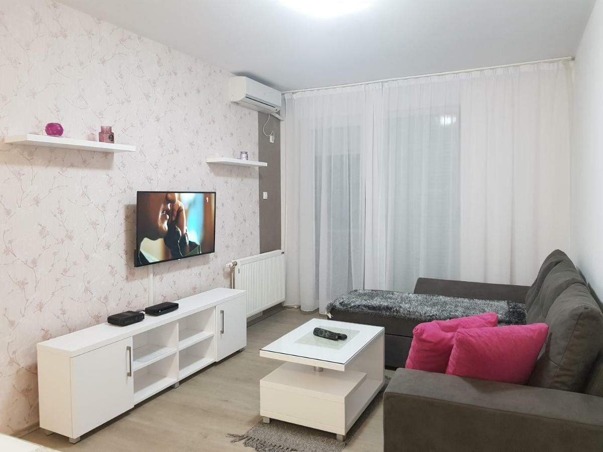 Apartment Gea 18 Novi Sad Ngoại thất bức ảnh