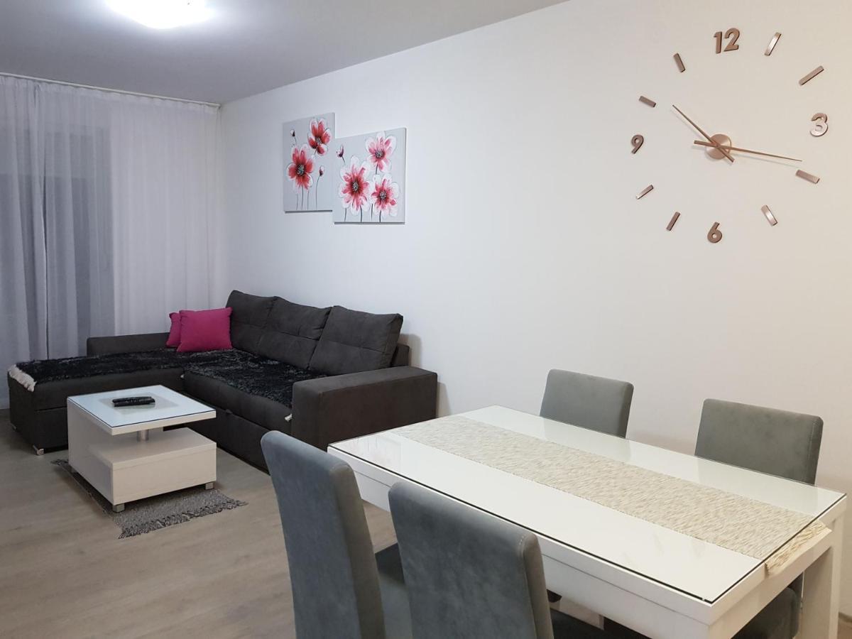Apartment Gea 18 Novi Sad Ngoại thất bức ảnh