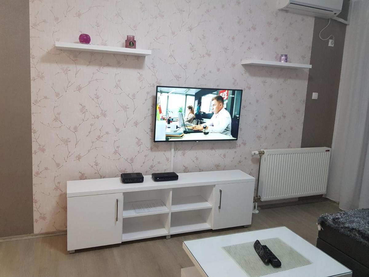 Apartment Gea 18 Novi Sad Ngoại thất bức ảnh